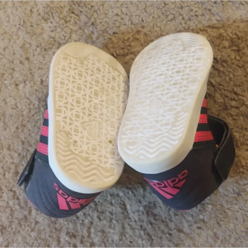 Adidas Jan BS 2 Mid Girls Toddler Sneakers Size 5k Black/Pink PRE-OWNED